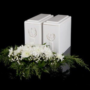 We are twin flames (urn set (2 pieces))